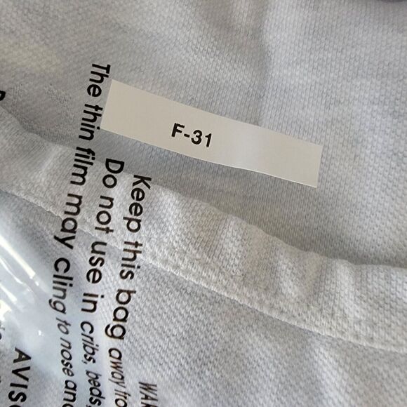 Go Slow Caravan Bear Watermelon Japan Streetwear Bear Gray T Shirt Men's Sz 5 M - Picture 12 of 12